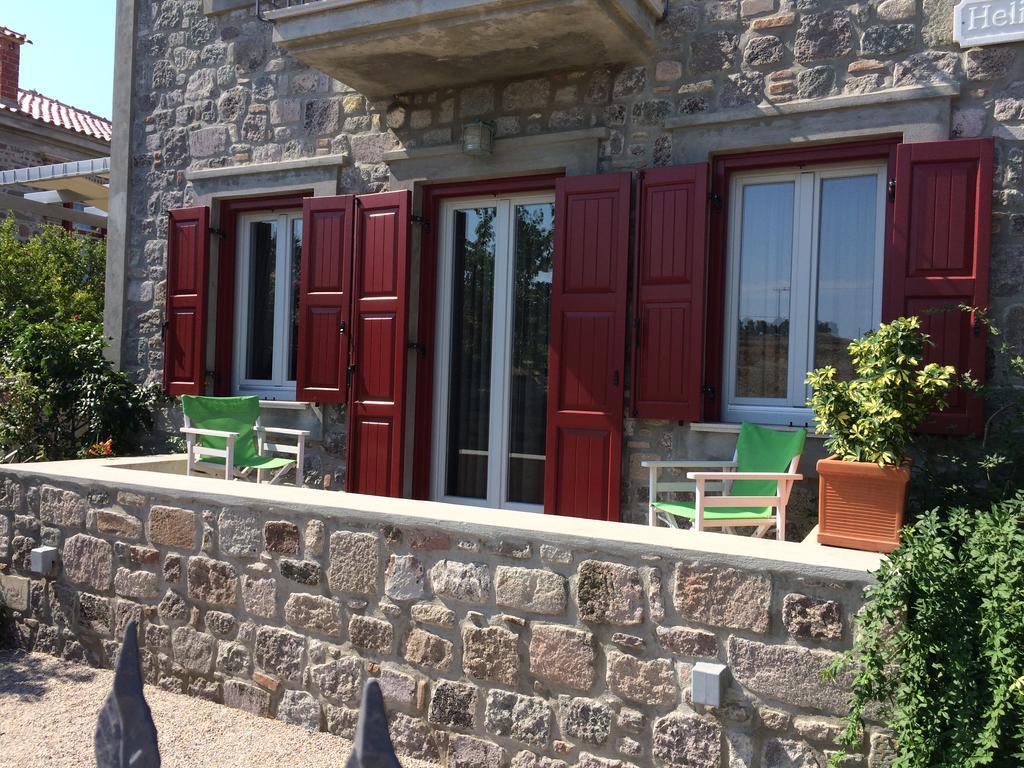 Heliades Maisonettes 미팀나 외부 사진